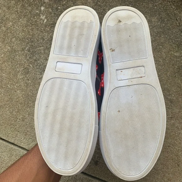 Minnie Mouse Bow Disney Shoes - Picture 3 of 4